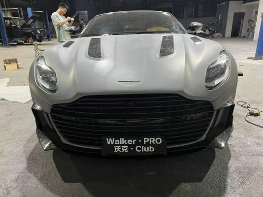 아스턴 마틴 DB11 탄소섬유 바디 키트 DB11 맨소리 스타일 앞뒤 배머 사이드 스커트 펜더 후드 스포일러