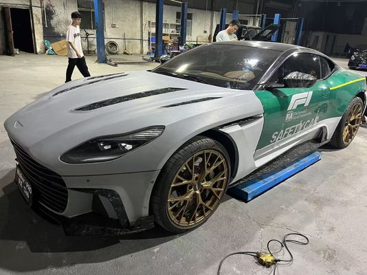 아스턴 마틴 DB11 탄소섬유 바디 키트 DB11 맨소리 스타일 앞뒤 배머 사이드 스커트 펜더 후드 스포일러