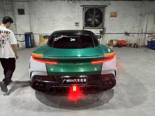 아스턴 마틴 DB11 탄소섬유 바디 키트 DB11 맨소리 스타일 앞뒤 배머 사이드 스커트 펜더 후드 스포일러