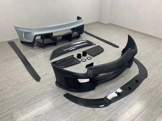페라리 599 카시 키트 599 업그레이드 된 VORS 스타일 앞뒤 배머 사이드 스커트 스포일러 탄소 섬유 카시 키트