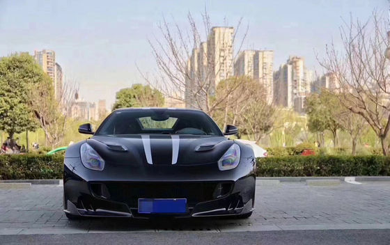 페라리 F12의 새로운 제품 F12 보디 키트 TDF 스타일 앞 및 뒷 배머 업그레이드