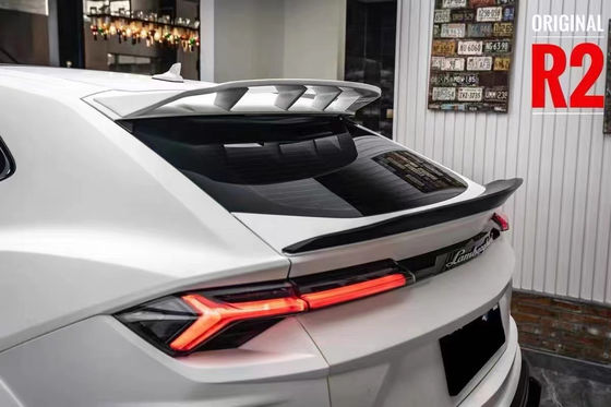 람보르기니 URUS 탄소섬유 스포일러 URUS는 PD 스타일의 탄소섬유 스포일러 톱윙을 업그레이드합니다