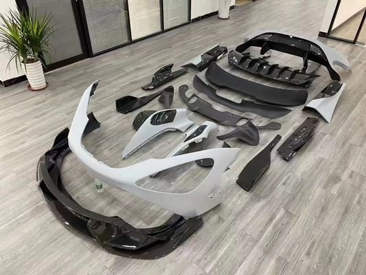 맥라렌 720S의 카시 키트 720S는 765LT 스타일의 탄소 섬유 앞뒤 배머 스포일러 카시 키트를 업그레이드합니다