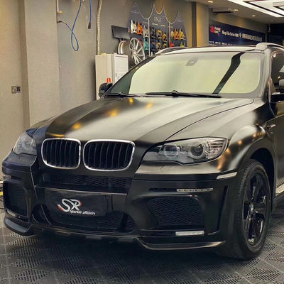 핫 세일 X6 E70 E71 와이드 보디 키트 Forbmw X6 보디 키트 앞뒤 배머 스포일러 사이드 스커트