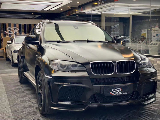 핫 세일 X6 E70 E71 와이드 보디 키트 Forbmw X6 보디 키트 앞뒤 배머 스포일러 사이드 스커트
