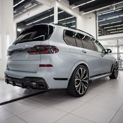 BMW X7 탄소섬유 보디 키트용 X7 탄소섬유 앞 입술 디프우저 스포일러 후드 사이드 스커트 넓은 몸 키트