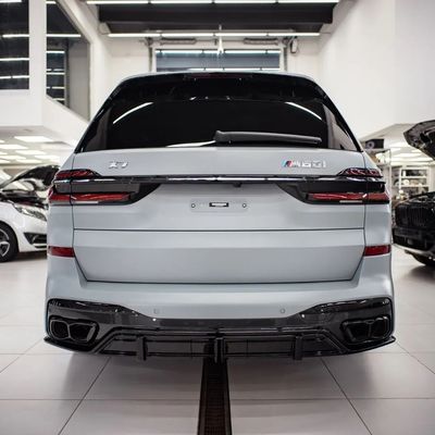 BMW X7 탄소섬유 보디 키트용 X7 탄소섬유 앞 입술 디프우저 스포일러 후드 사이드 스커트 넓은 몸 키트