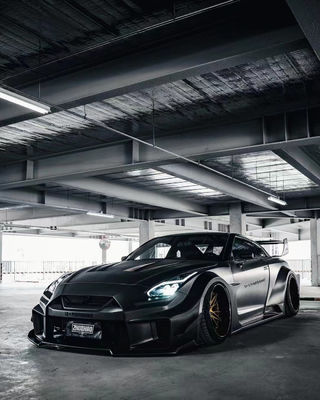 2022 핫 뉴 프로덕트 GTR R35 와이드 보디 키트