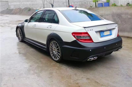 메르세데스 W204 C63 카시 키트 W204 업그레이드 된 블랙 시리즈 스타일 앞뒤 배머 후드 와이드 보디 키트